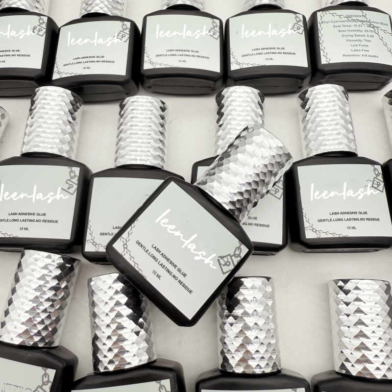lash glue (1)