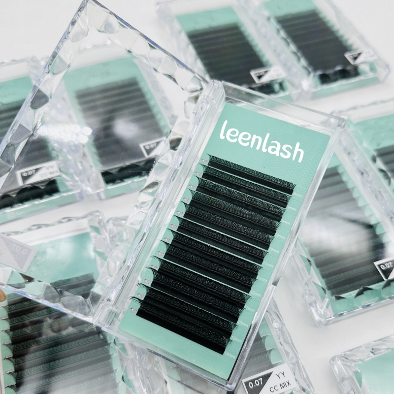 yy lash extension (1)