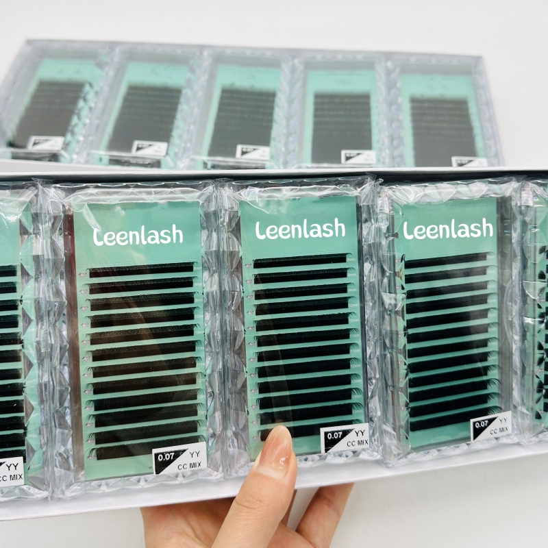 yy lash extension (3)
