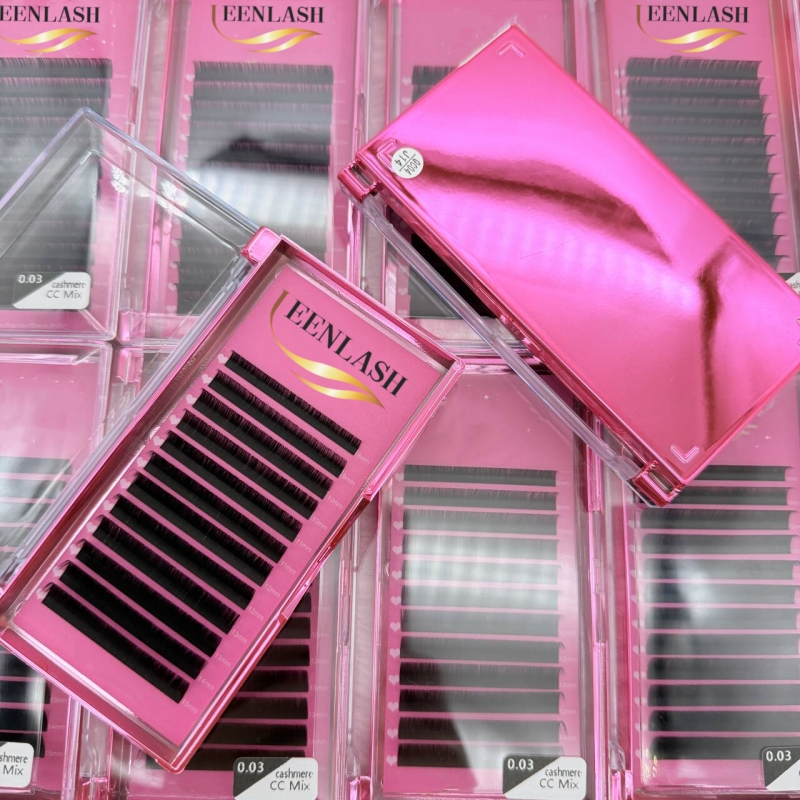 Cashmere Volume Lash Extensions Trays (1)